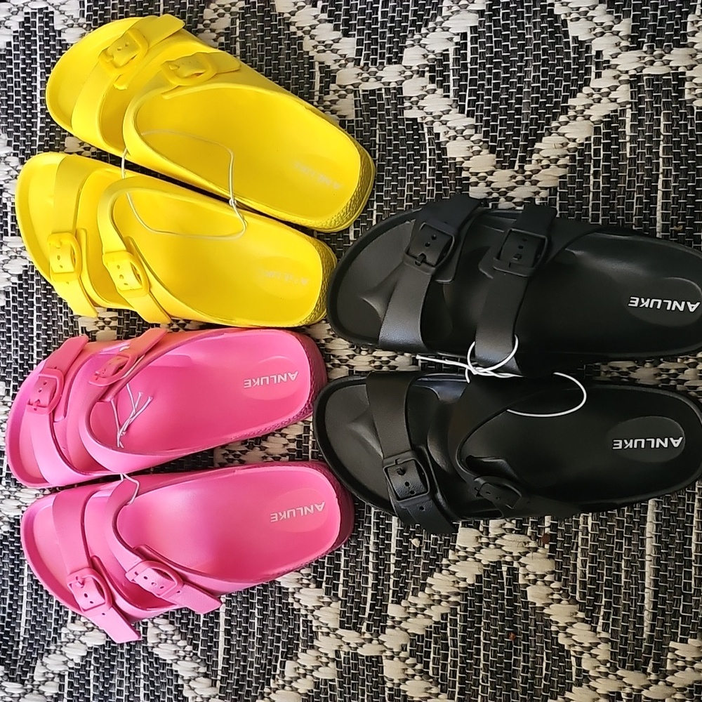 Kids comfort slides sandals with adjustable buckles 1/2 youth 3 pairs For 25.00